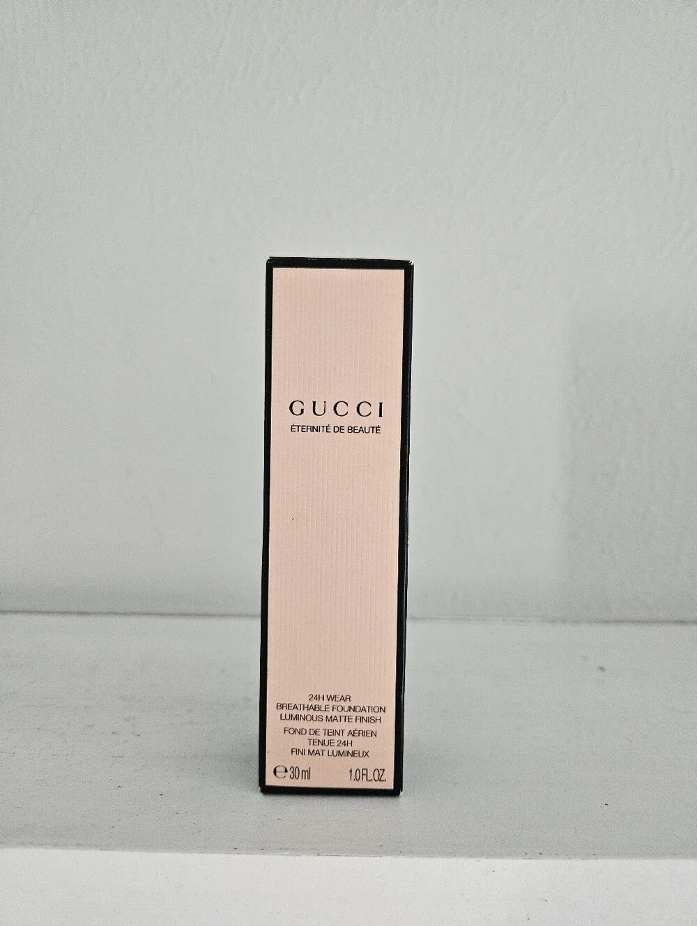 New In Box- Gucci Éternité De Beauté 24H Luminous Matte Breathable Foundation